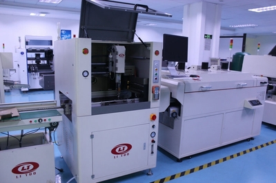 TS601+選擇性三防漆涂覆機(jī) 賦能電子產(chǎn)品防潮工藝與技術(shù)開(kāi)發(fā)